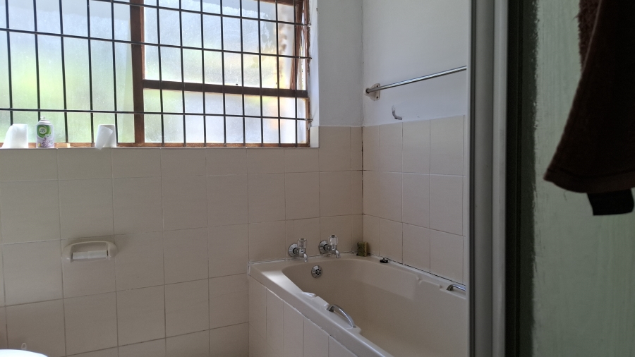 8 Bedroom Property for Sale in Old Place Western Cape